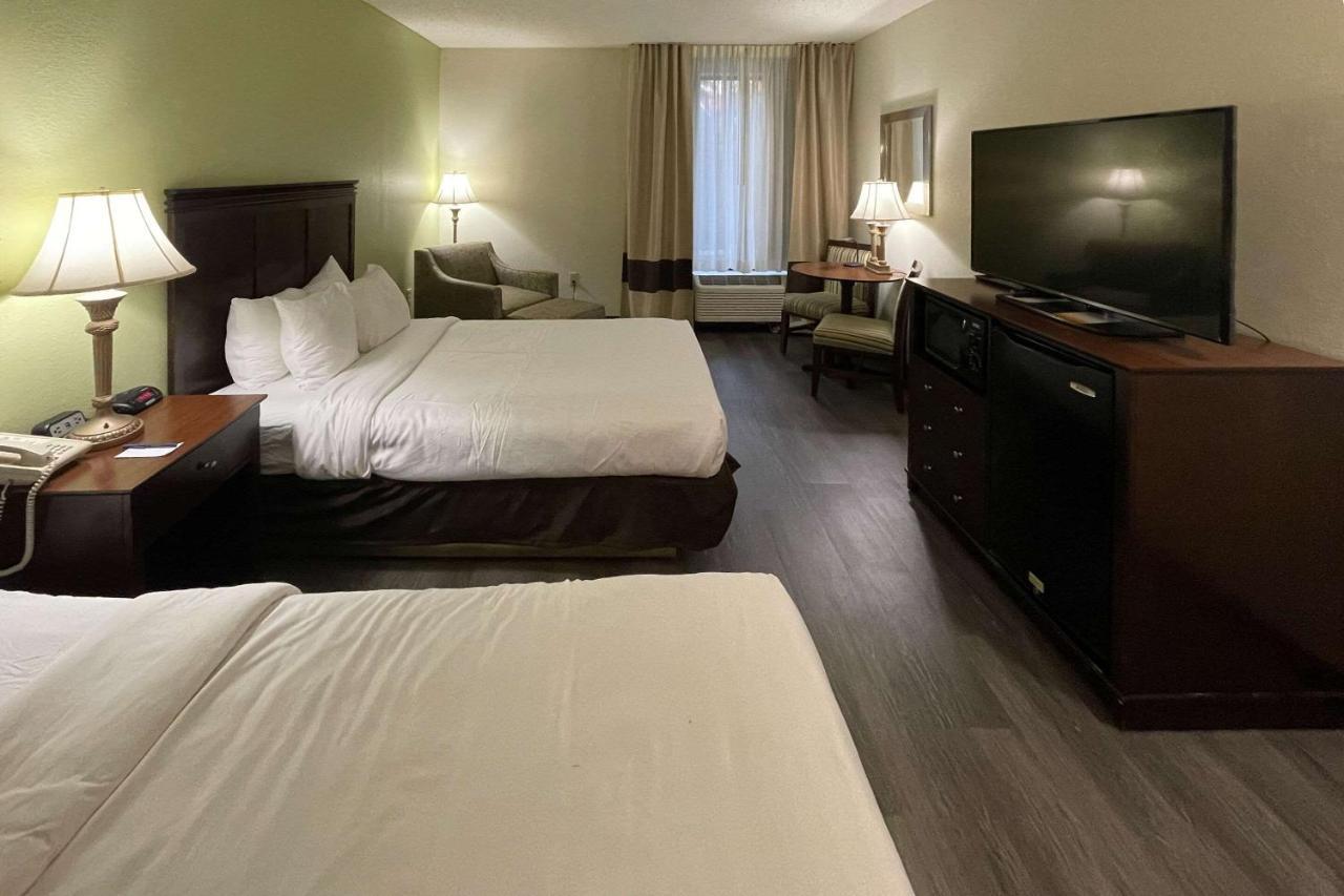 Comfort - Southern Pines Inn Pinehurst