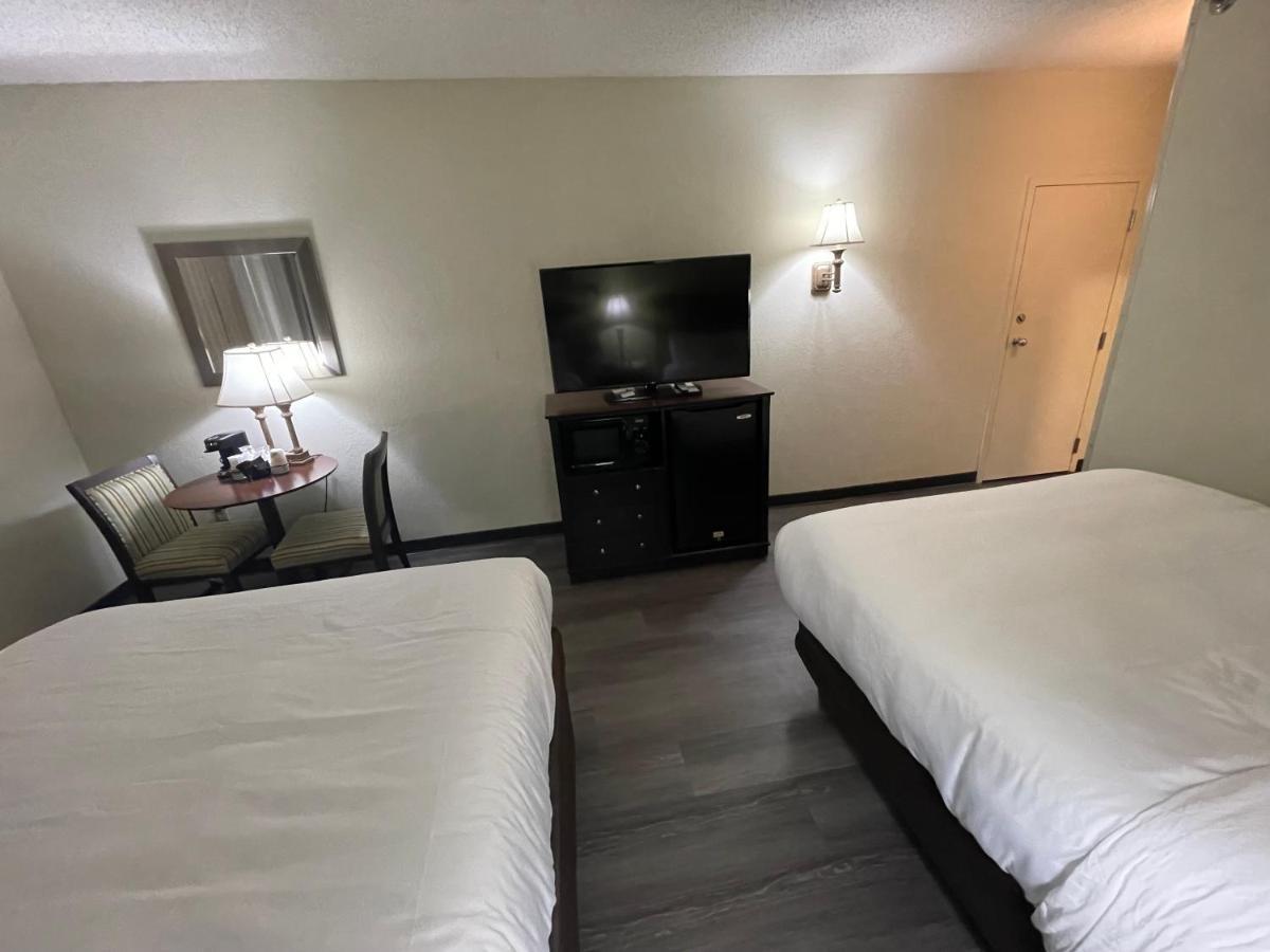 Inn Comfort - Southern Pines 3*